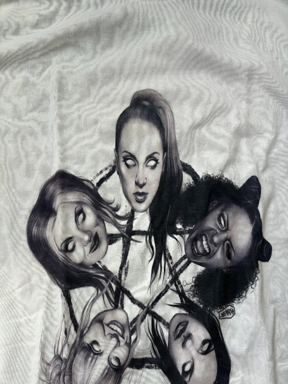 Spice Girls Coven graphic T - size Small
